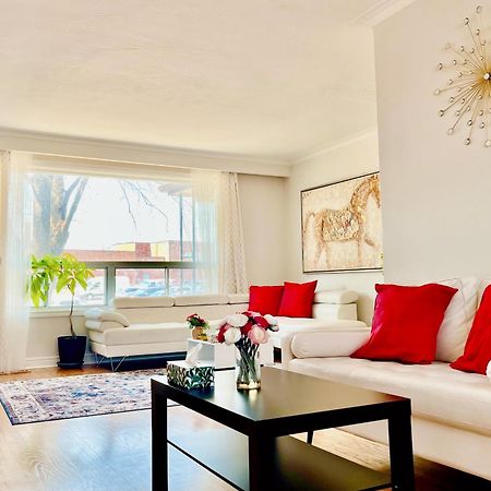 Sunny House - Main Floor, Free Parking, In Toronto Hotell Exteriör bild